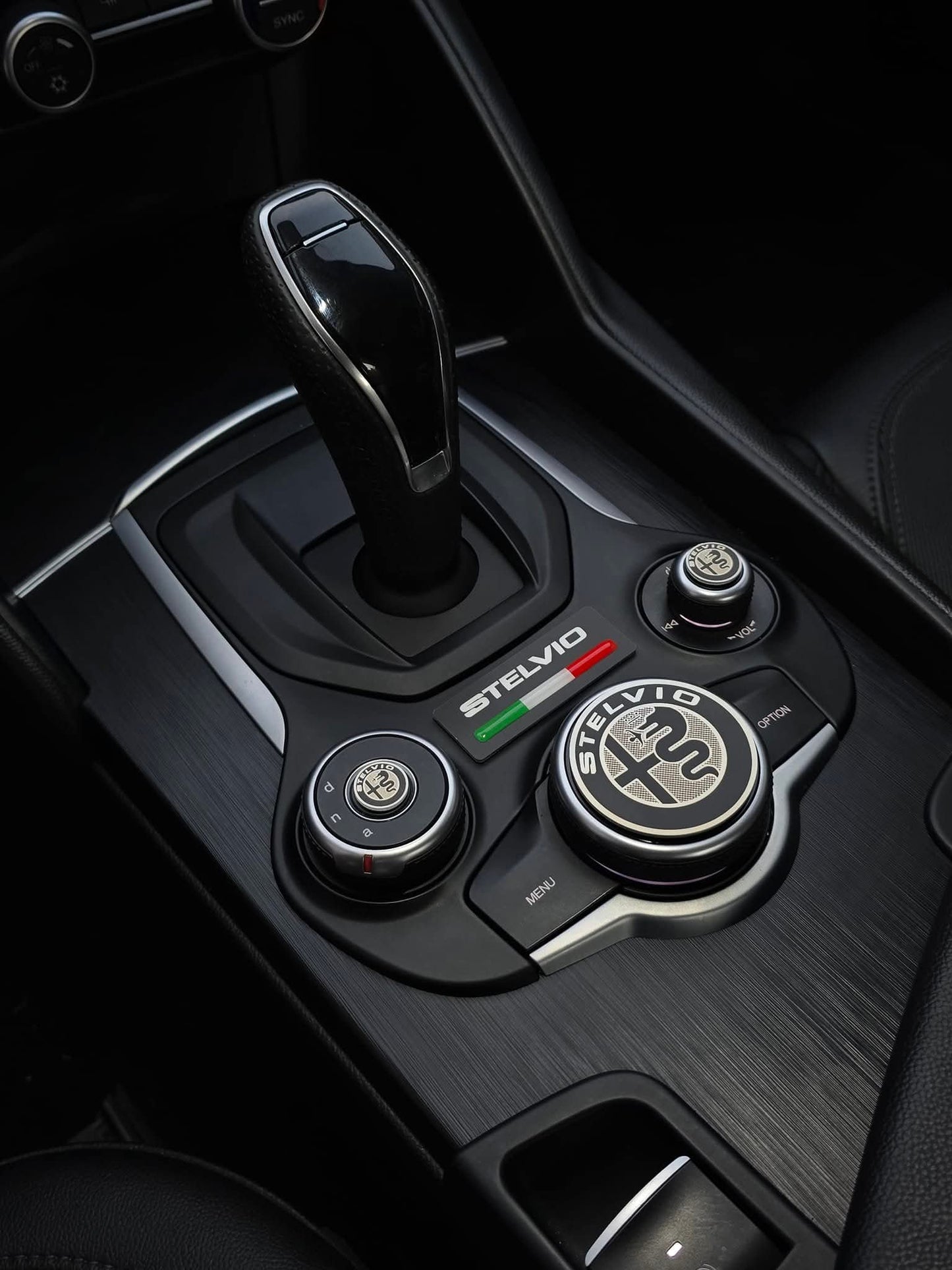 Decorazioni / fregi per pomelli console centrale GIULIA