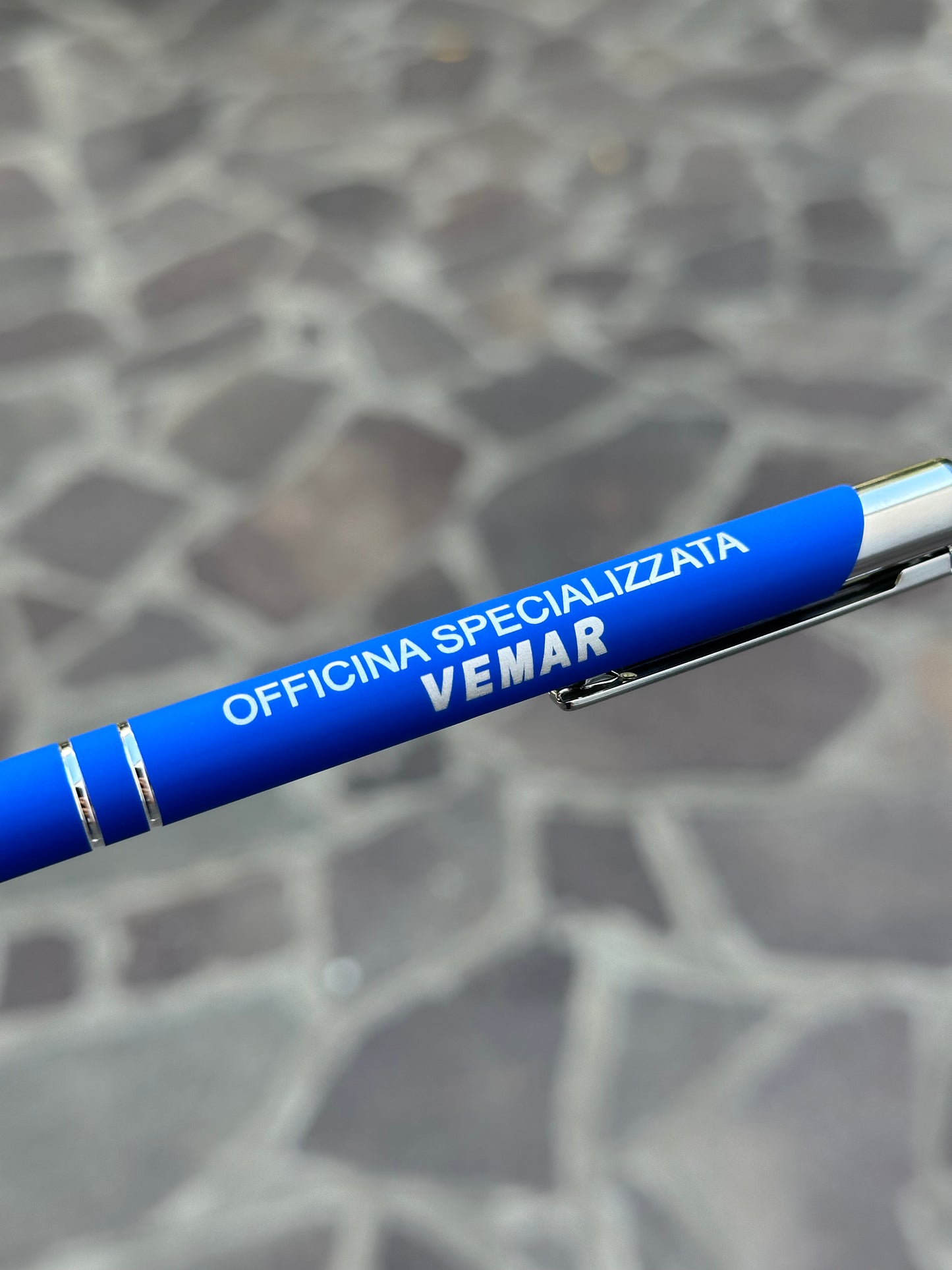 Penna in metallo gommata personalizzabile